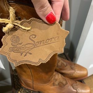 Sonora cowboy boots size 6